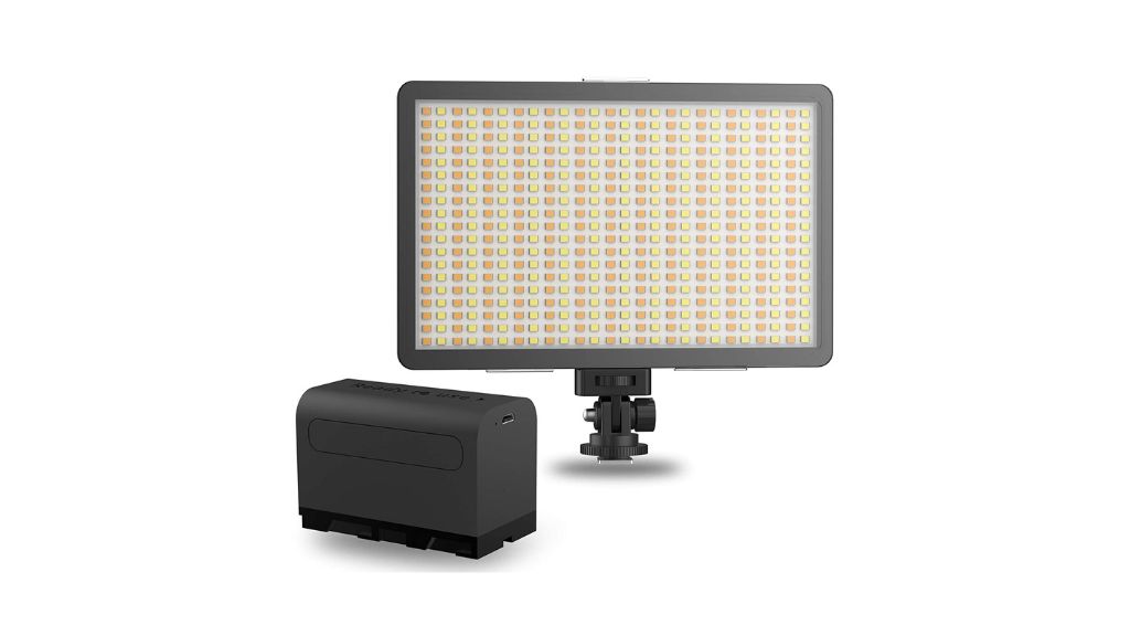 DIGITEK® Bi-color LED D520WB Video Light & NP-750 Li-ion Battery with Micro...